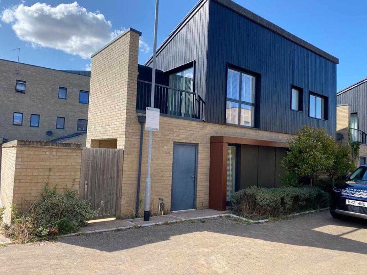 Holiday home Contemporary Trumpington House: Bio-medical Campus Proximity *